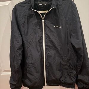 Oakley Men's black Windbreaker